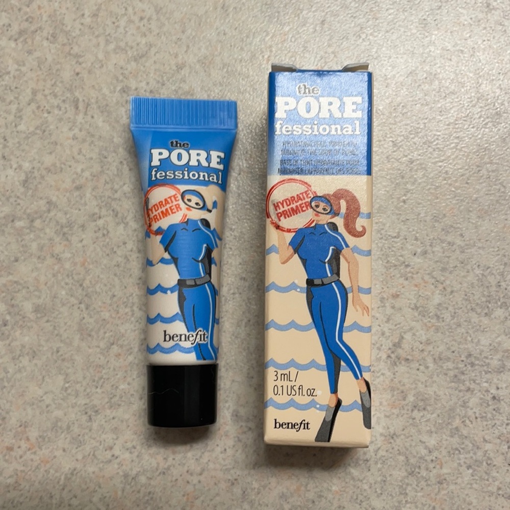 3 for $10 or FREE with $50 purchase 💙 Benefit Porefessional Hydrating Primer